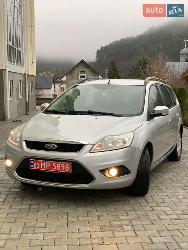 Універсал Ford Focus 2010 в Кременці