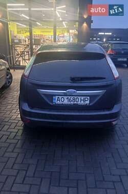 Хэтчбек Ford Focus 2008 в Ужгороде
