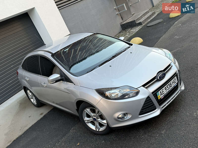 Седан Ford Focus 2011 в Дніпрі
