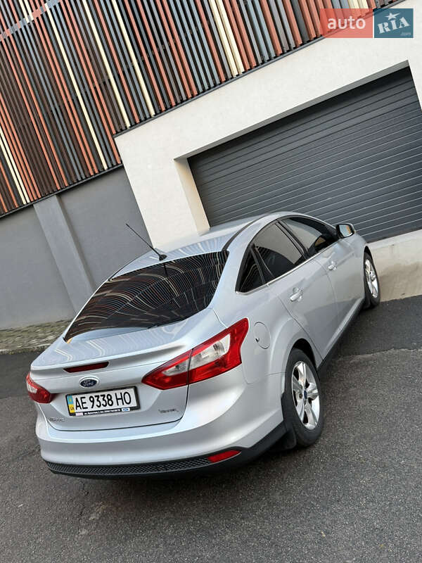 Седан Ford Focus 2011 в Дніпрі