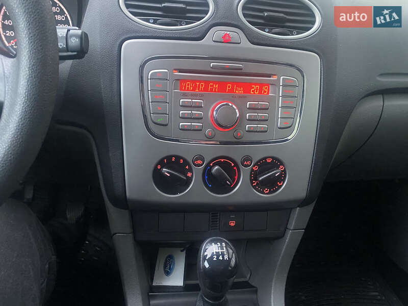 Универсал Ford Focus 2008 в Мостиске