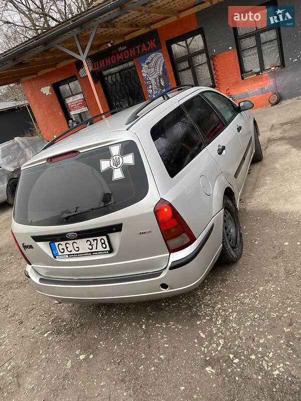 Универсал Ford Focus 2003 в Сатанове