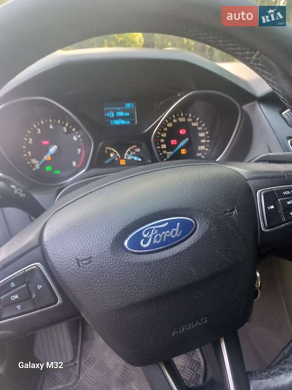 Універсал Ford Focus 2015 в Лебедині
