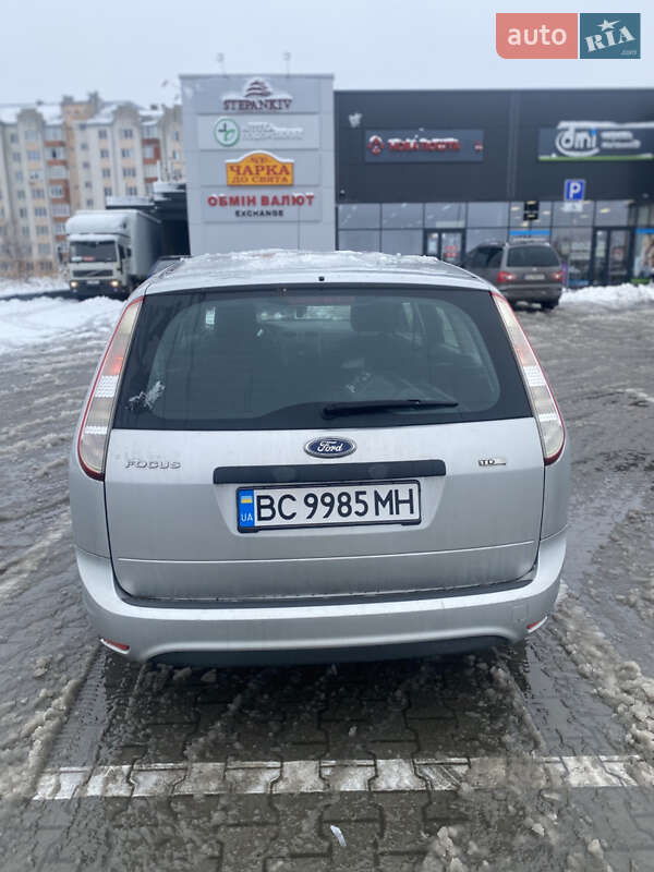 Универсал Ford Focus 2010 в Львове