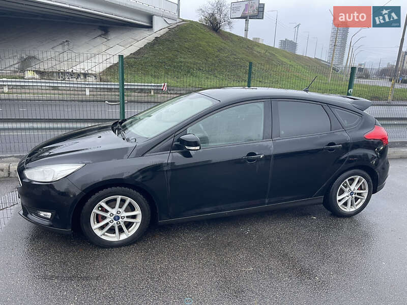 Хэтчбек Ford Focus 2017 в Киеве фото 5 Хэтчбек Ford Focus 2017 в Киеве