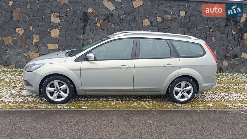 Универсал Ford Focus 2010 в Луцке