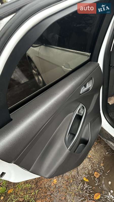 Хетчбек Ford Focus 2013 в Харкові фото 9 Хетчбек Ford Focus 2013 в Харкові