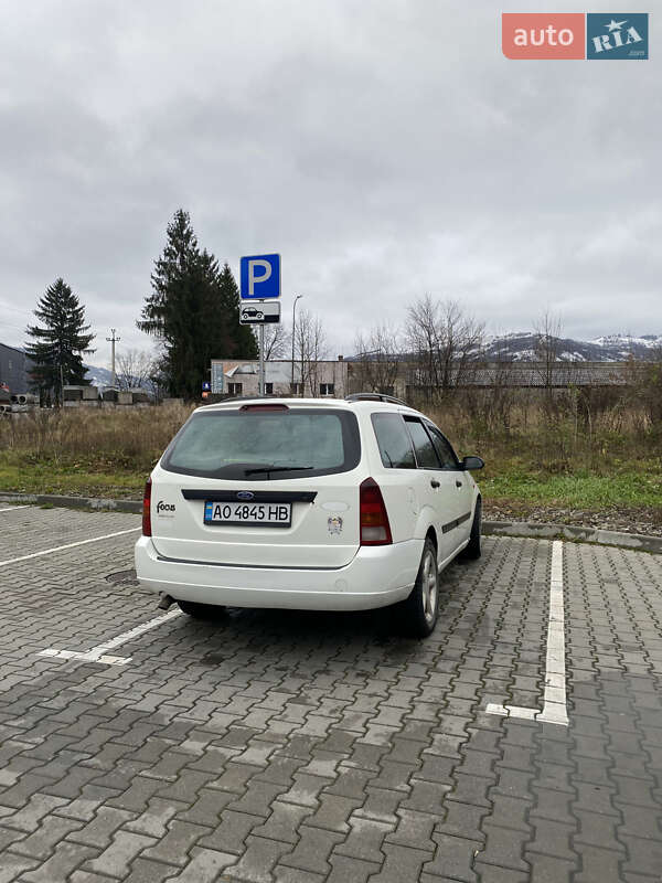 Универсал Ford Focus 1999 в Рахове
