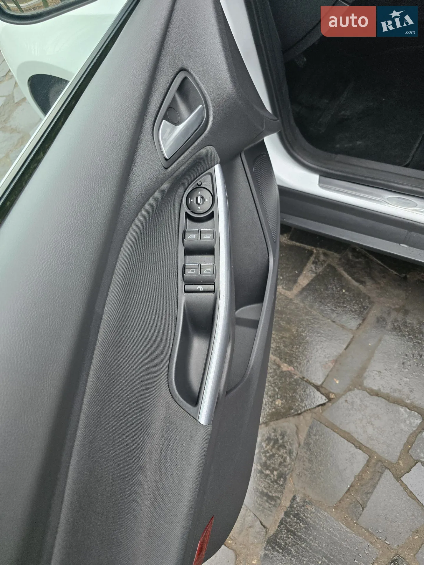 2011 Ford Focus - мініатюра 15