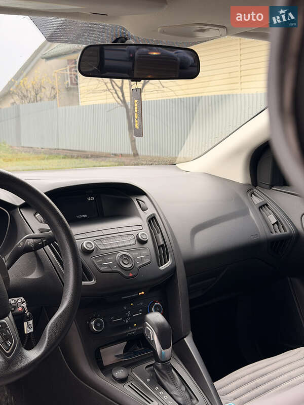 Седан Ford Focus 2017 в Івано-Франківську