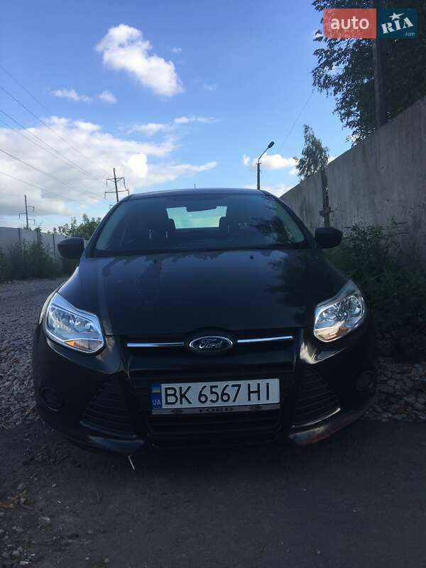 Седан Ford Focus 2012 в Ровно фото 5 Седан Ford Focus 2012 в Ровно