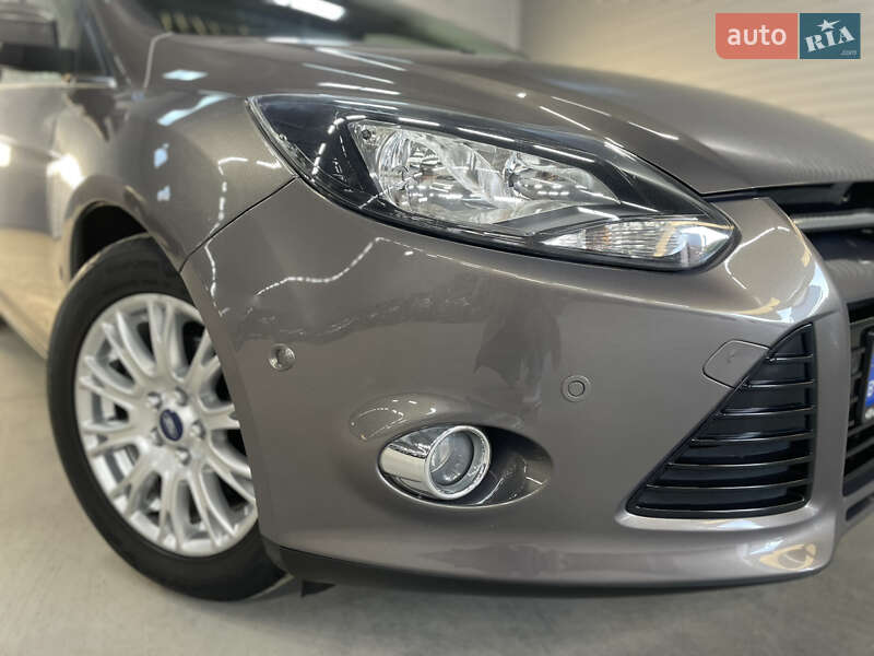 Хетчбек Ford Focus 2012 в Стрию