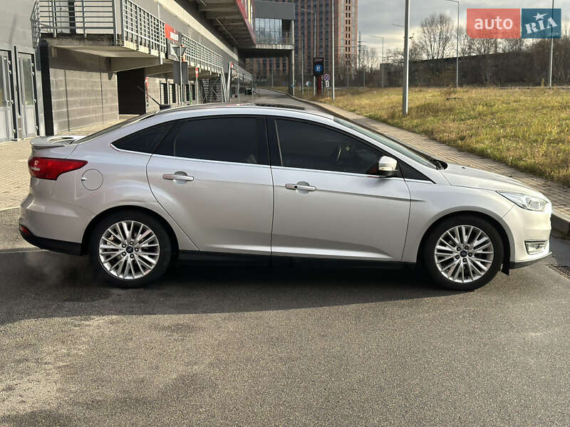 Седан Ford Focus 2018 в Києві
