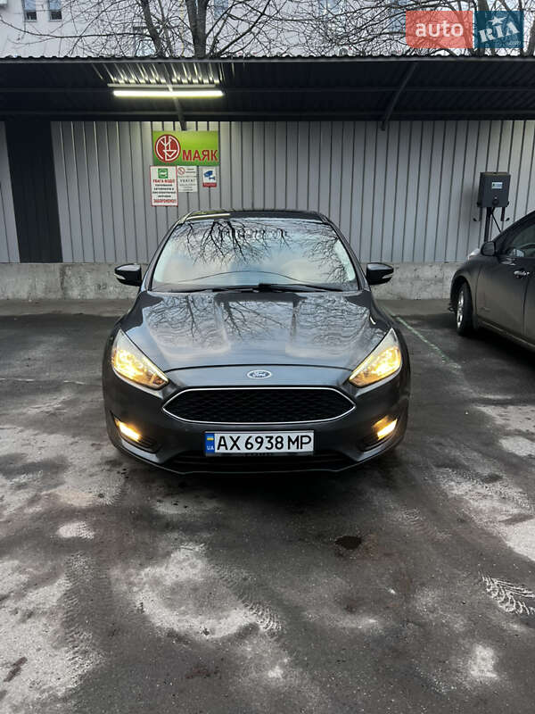 Хетчбек Ford Focus 2017 в Вінниці фото 2 Хетчбек Ford Focus 2017 в Вінниці