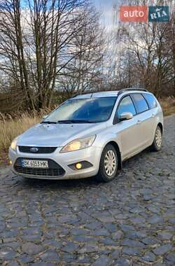 Универсал Ford Focus 2010 в Сарнах