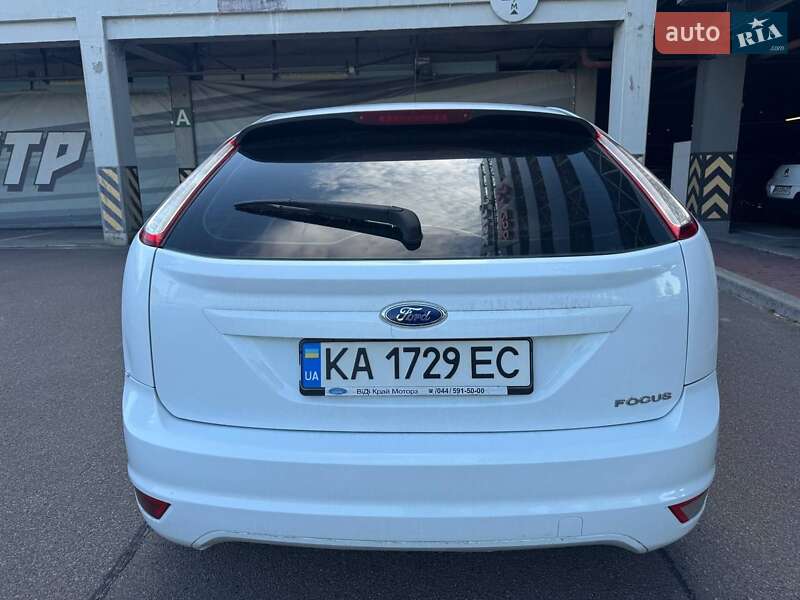 Хетчбек Ford Focus 2011 в Прилуках