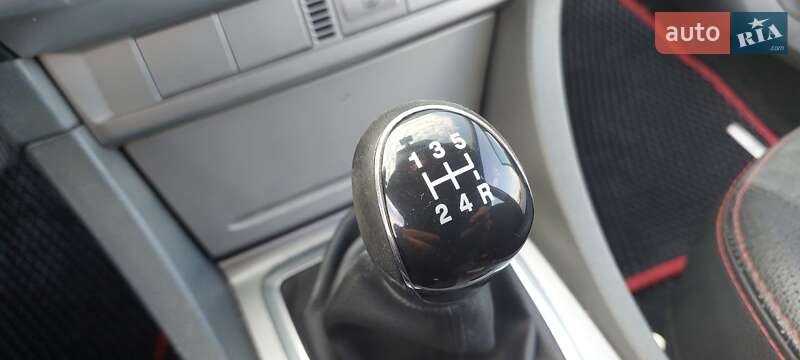 Хетчбек Ford Focus 2011 в Дніпрі