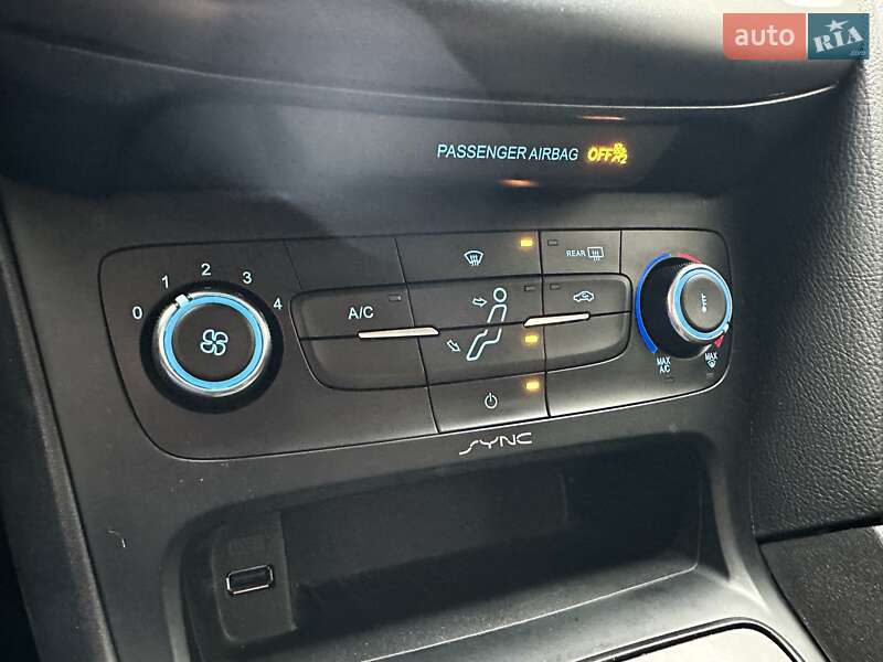 Седан Ford Focus 2017 в Одесі фото 21 Седан Ford Focus 2017 в Одесі