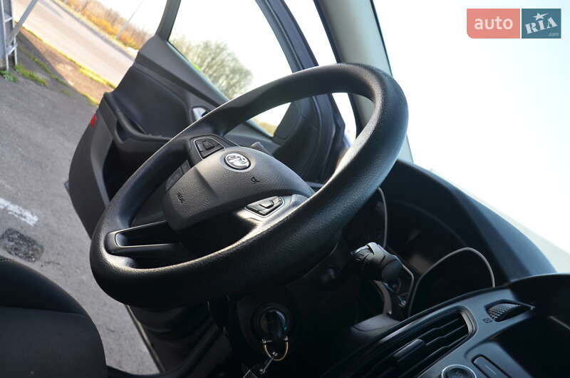 Седан Ford Focus 2017 в Дрогобыче фото 63 Седан Ford Focus 2017 в Дрогобыче