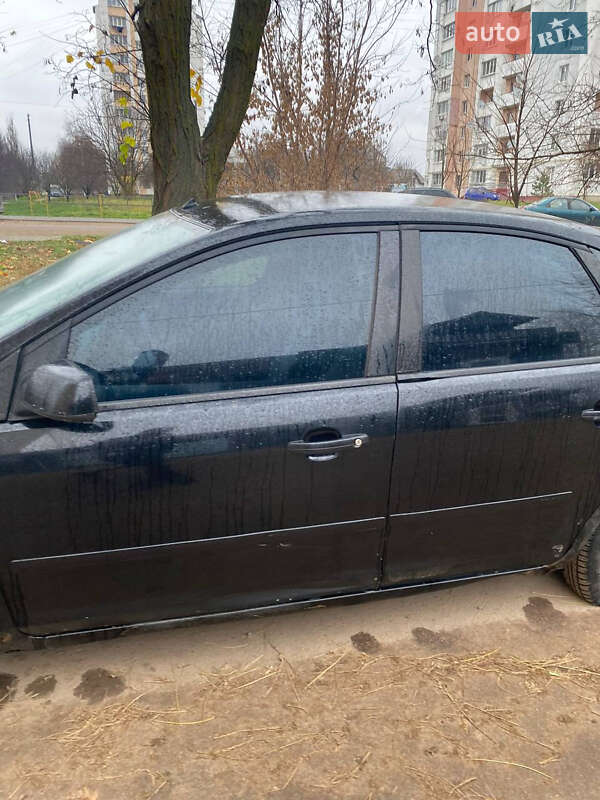 Хэтчбек Ford Focus 2007 в Житомире