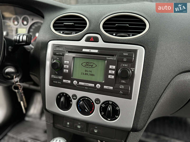 Хэтчбек Ford Focus 2006 в Сваляве