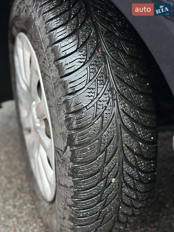 Универсал Ford Focus 2005 в Мироновке