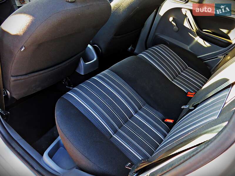 Универсал Ford Focus 2010 в Черкассах фото 13 Универсал Ford Focus 2010 в Черкассах