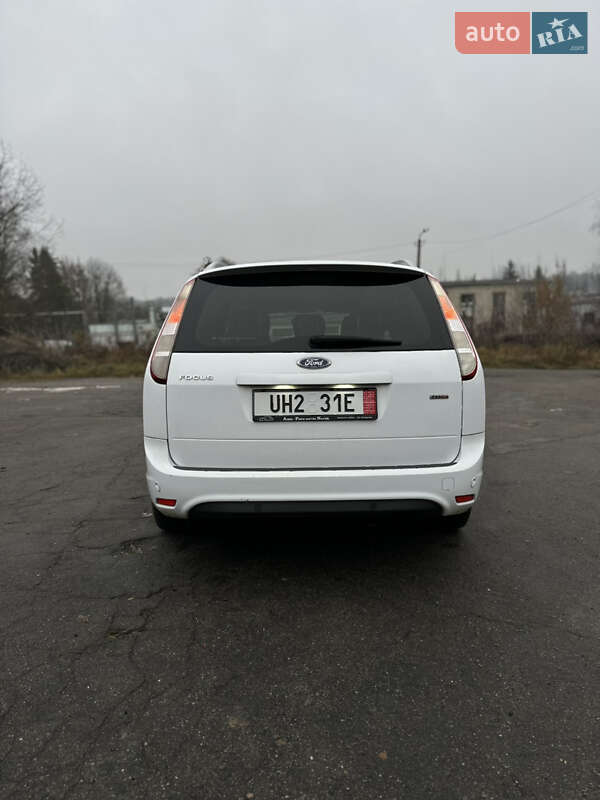 Универсал Ford Focus 2010 в Ровно