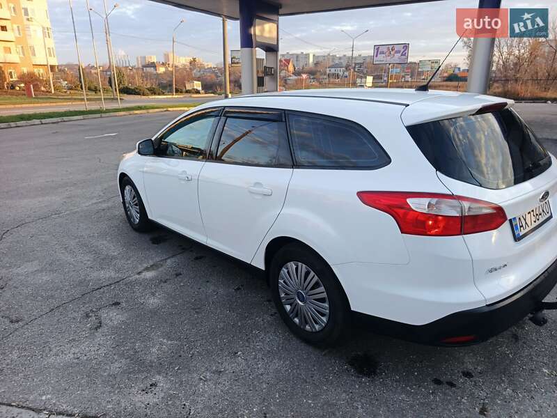 Универсал Ford Focus 2014 в Харькове фото 4 Универсал Ford Focus 2014 в Харькове