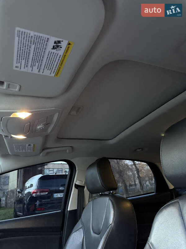 Седан Ford Focus 2015 в Кривом Роге