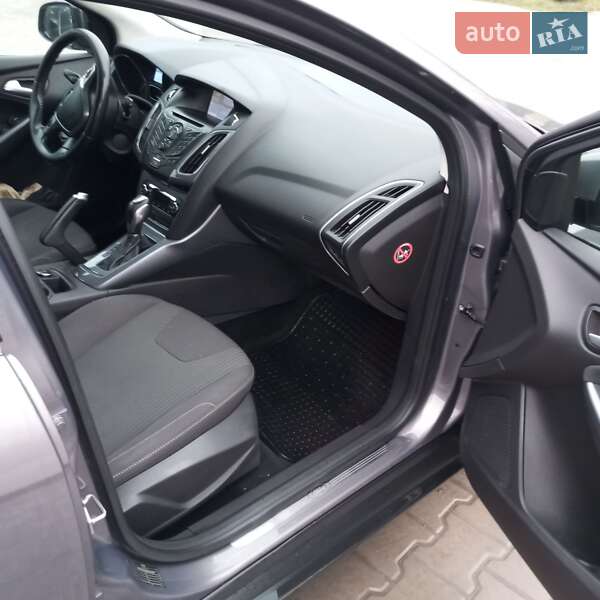 Хетчбек Ford Focus 2013 в Теребовлі