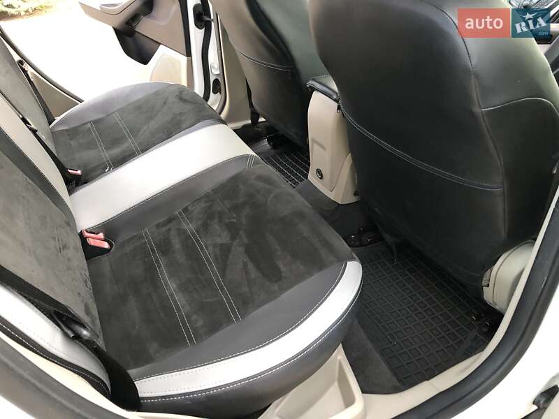 Седан Ford Focus 2014 в Николаеве