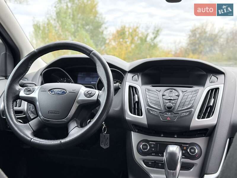 Универсал Ford Focus 2014 в Новой Ушице фото 35 Универсал Ford Focus 2014 в Новой Ушице