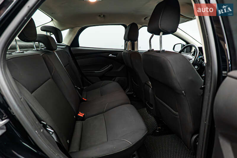 Седан Ford Focus 2017 в Києві