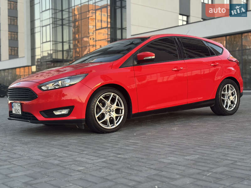 Хэтчбек Ford Focus 2015 в Днепре