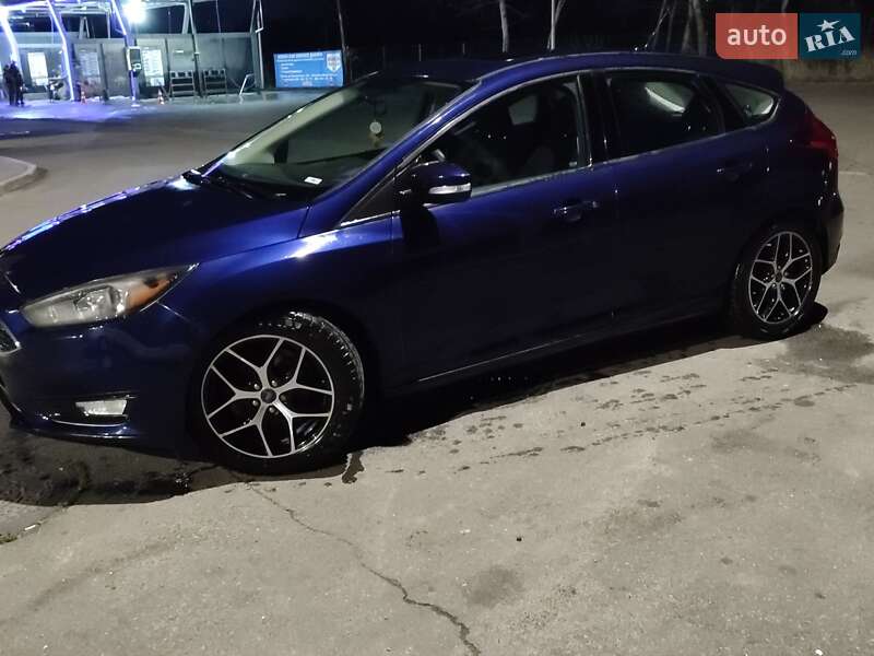 Хетчбек Ford Focus 2017 в Дніпрі фото 5 Хетчбек Ford Focus 2017 в Дніпрі