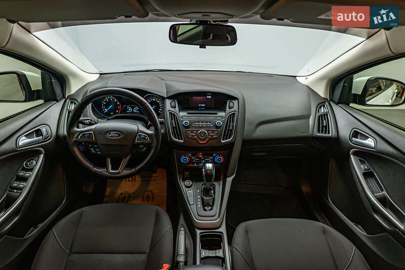 Хетчбек Ford Focus 2015 в Києві
