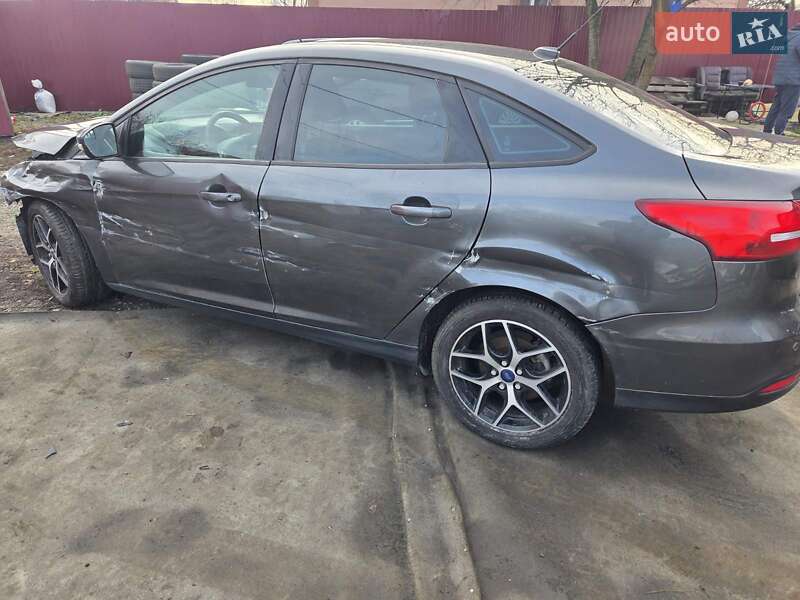 Седан Ford Focus 2017 в Києві