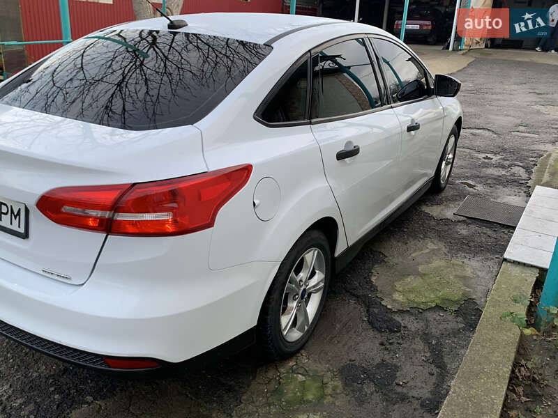 Седан Ford Focus 2015 в Вознесенську фото 14 Седан Ford Focus 2015 в Вознесенську