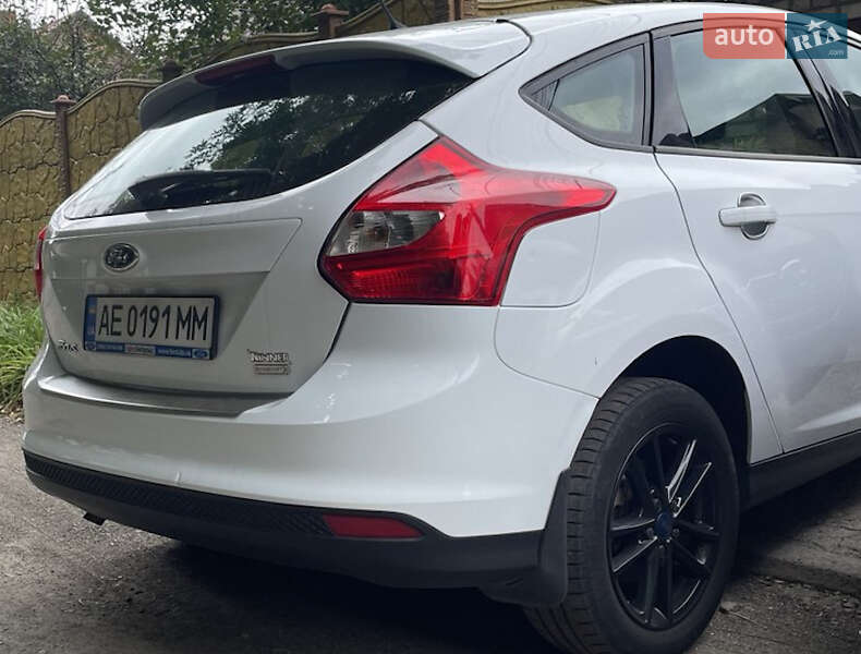 Хэтчбек Ford Focus 2013 в Днепре фото 20 Хэтчбек Ford Focus 2013 в Днепре
