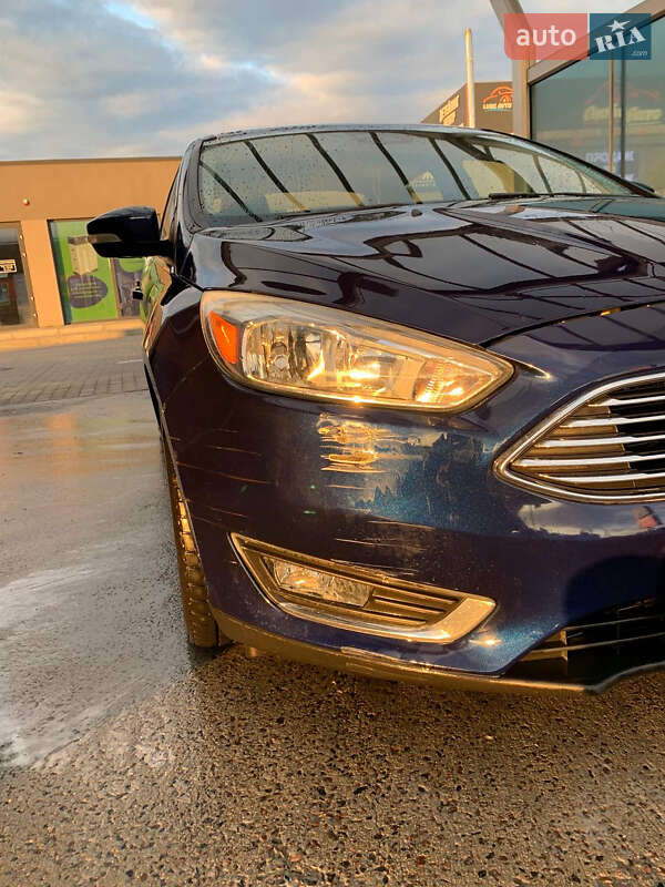 Седан Ford Focus 2017 в Львове