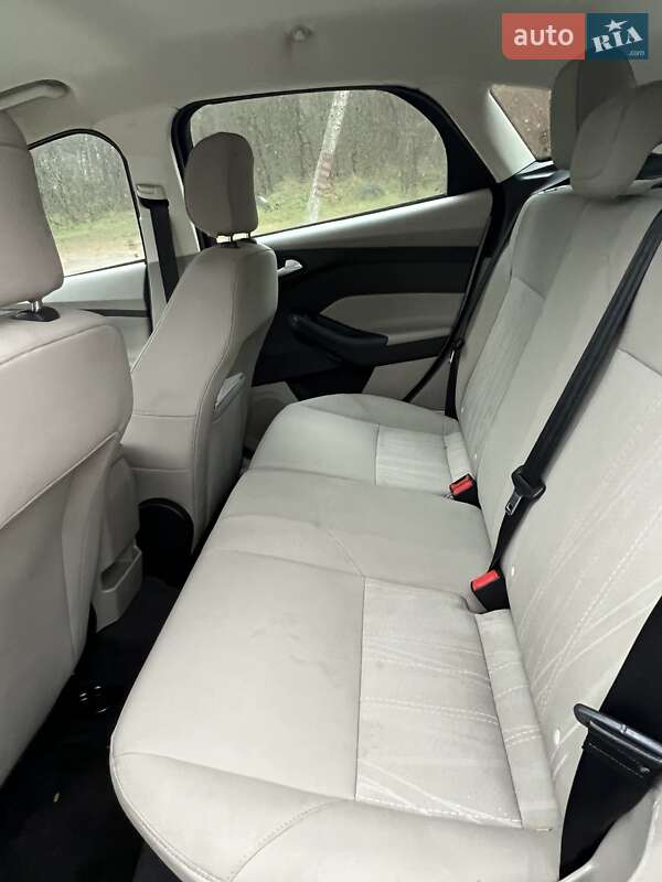 Хэтчбек Ford Focus 2018 в Киеве фото 6 Хэтчбек Ford Focus 2018 в Киеве