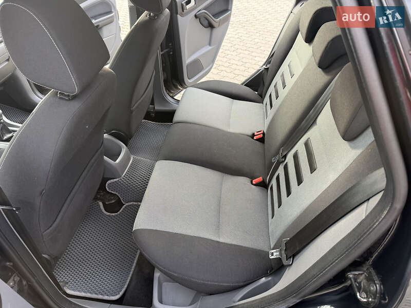 Універсал Ford Focus 2010 в Могилів-Подільському