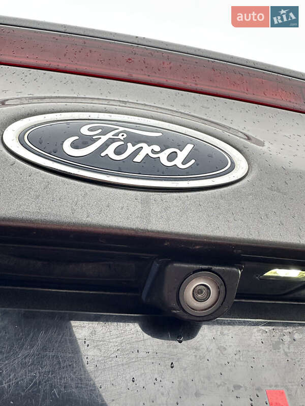 Седан Ford Focus 2015 в Белогородке