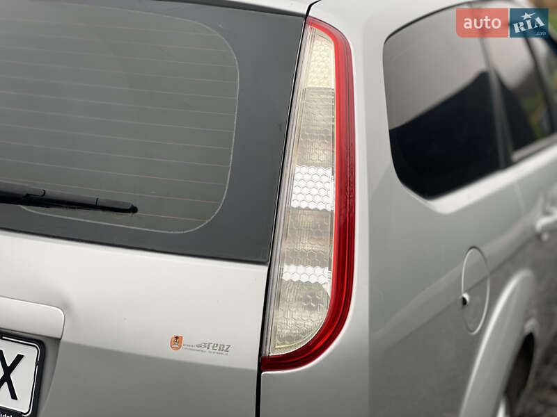 Универсал Ford Focus 2009 в Луцке