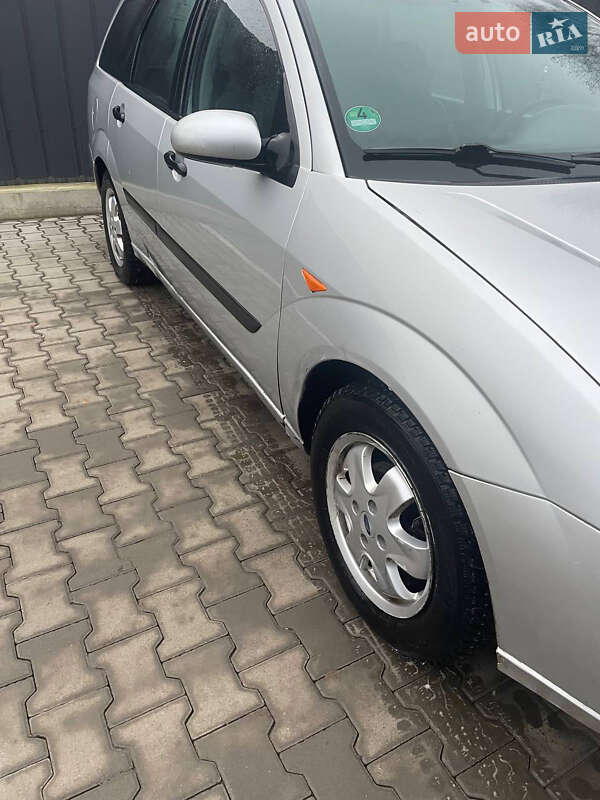 Универсал Ford Focus 2001 в Луцке фото 4 Универсал Ford Focus 2001 в Луцке