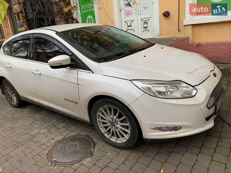 Хэтчбек Ford Focus 2013 в Одессе фото 2 Хэтчбек Ford Focus 2013 в Одессе