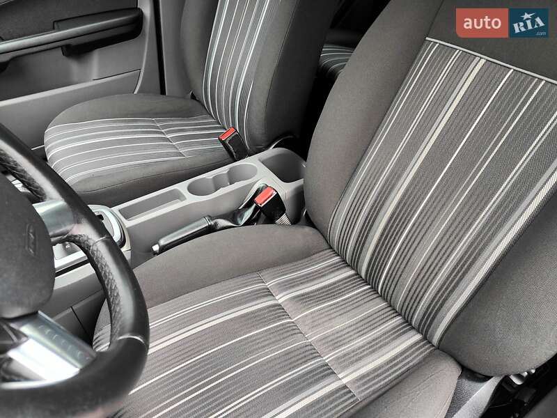 Хетчбек Ford Focus 2008 в Києві