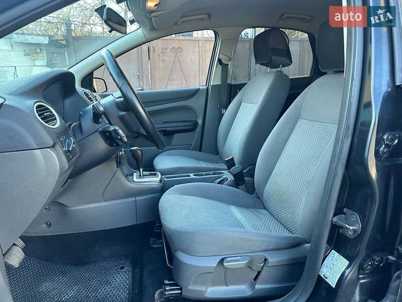 Хэтчбек Ford Focus 2006 в Киеве