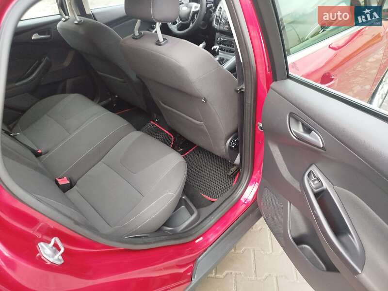 Хетчбек Ford Focus 2011 в Хмельницькому